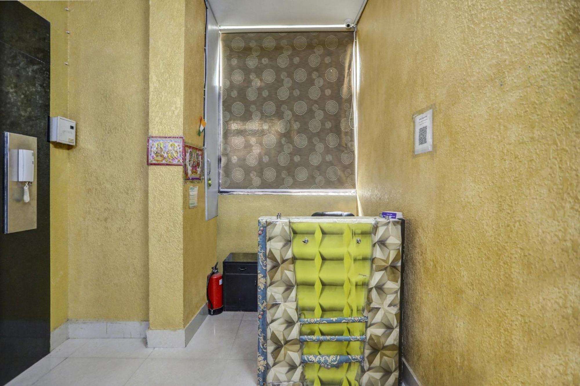 Hotel O Blissbourn New Delhi Exterior photo